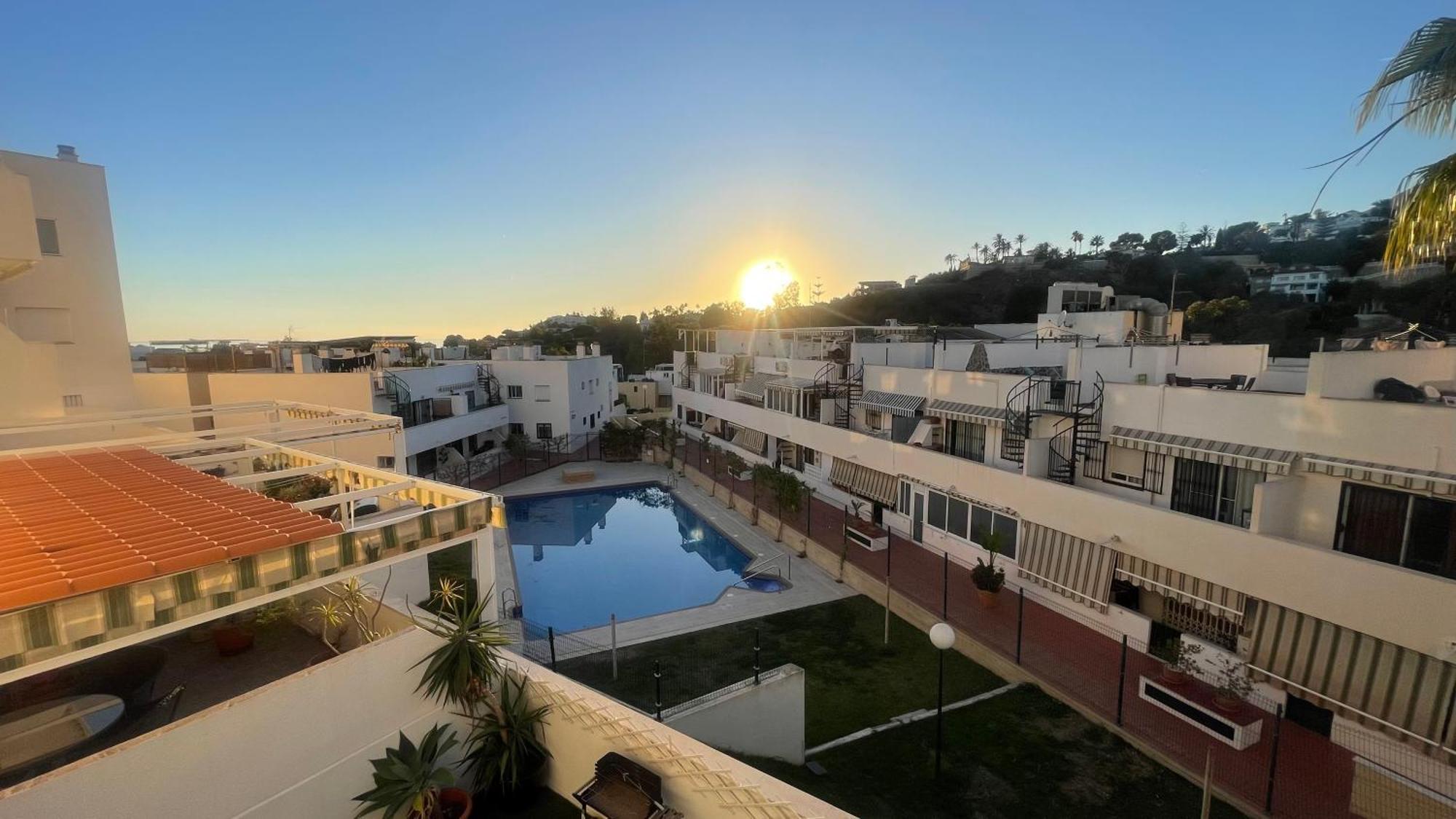 Ferienwohnung Apartamento Con Vista A La Piscina Benalmádena Exterior foto